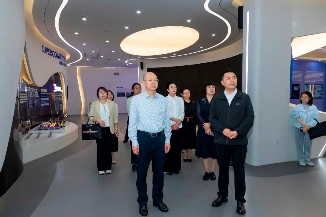 a16becf7-b2b2-4dbd-aa3e-717ec5772cb3.jpg