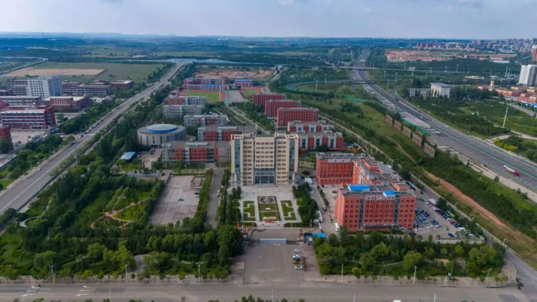 fcce17cc-cb48-4481-af4b-ba2a9bea4b9b.jpg