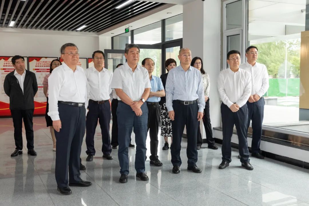 5782acd2-6f23-49c3-854f-28ec001ca8a8.jpg