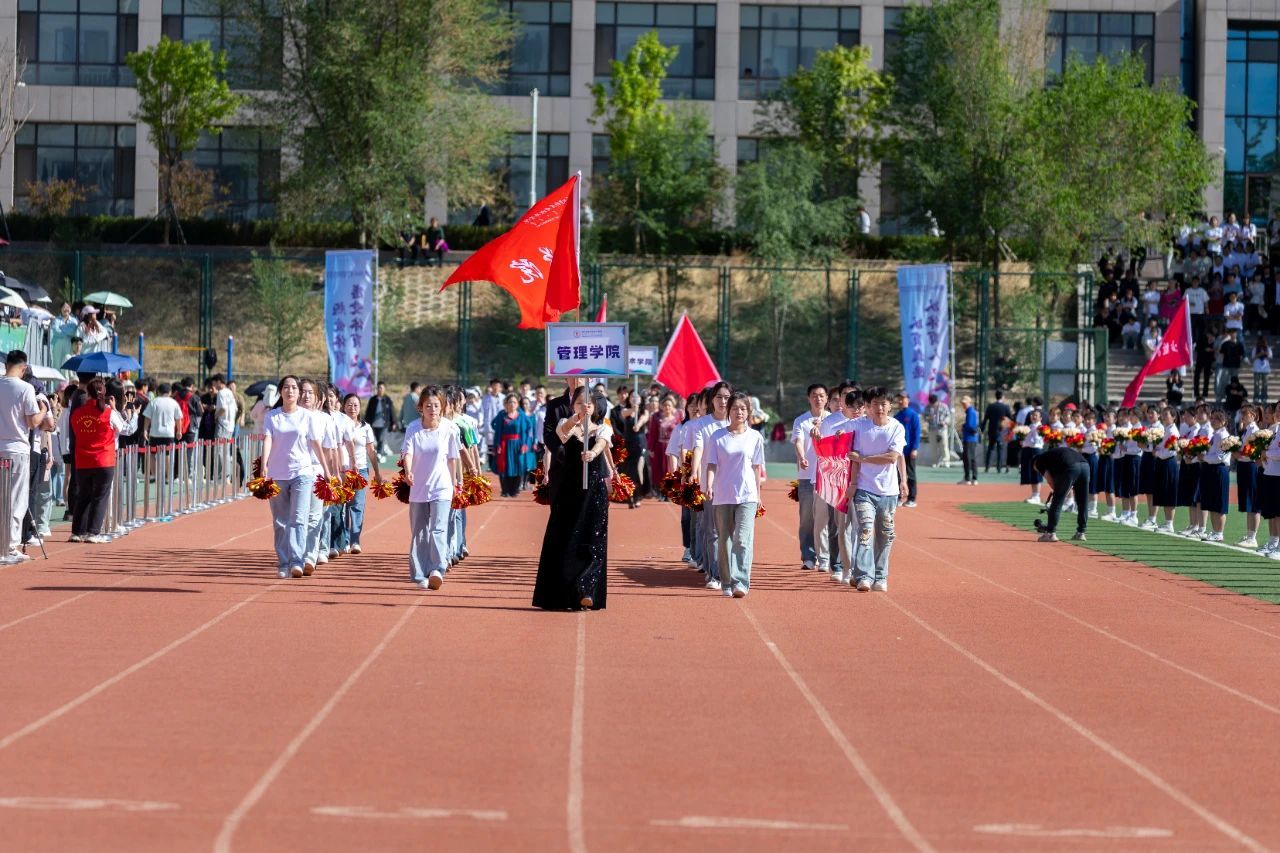 59fdc5a18c5a9768cc3aaaff35498591.jpg