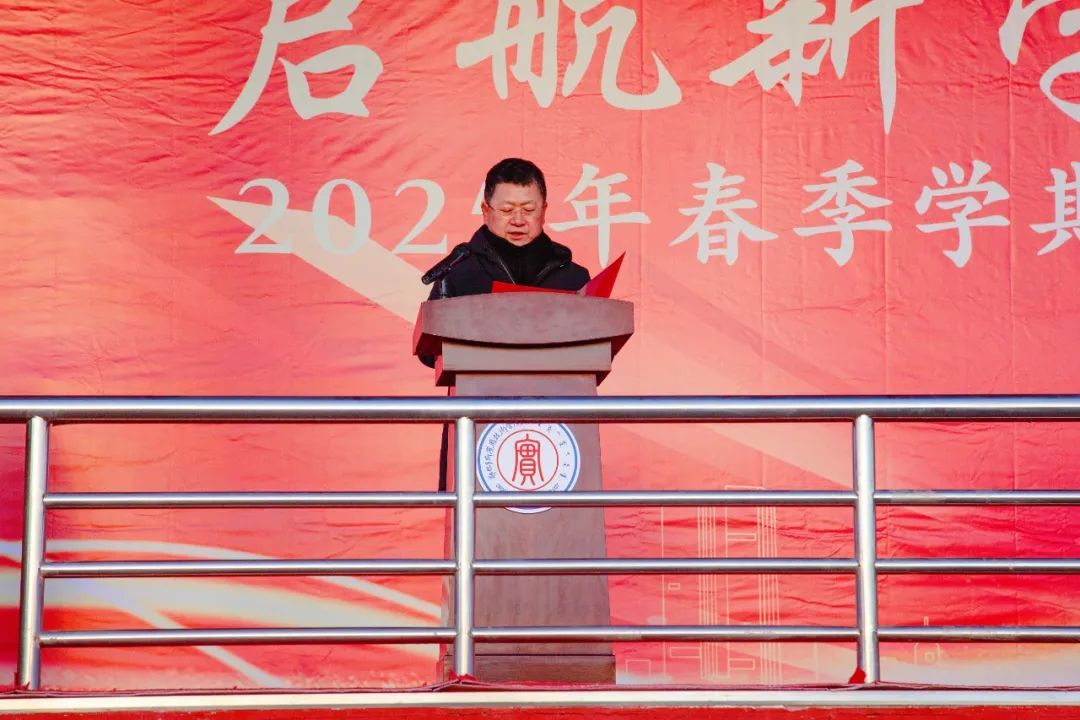 4cecc203-cdad-484f-a368-9bd1c6ddabca.jpg