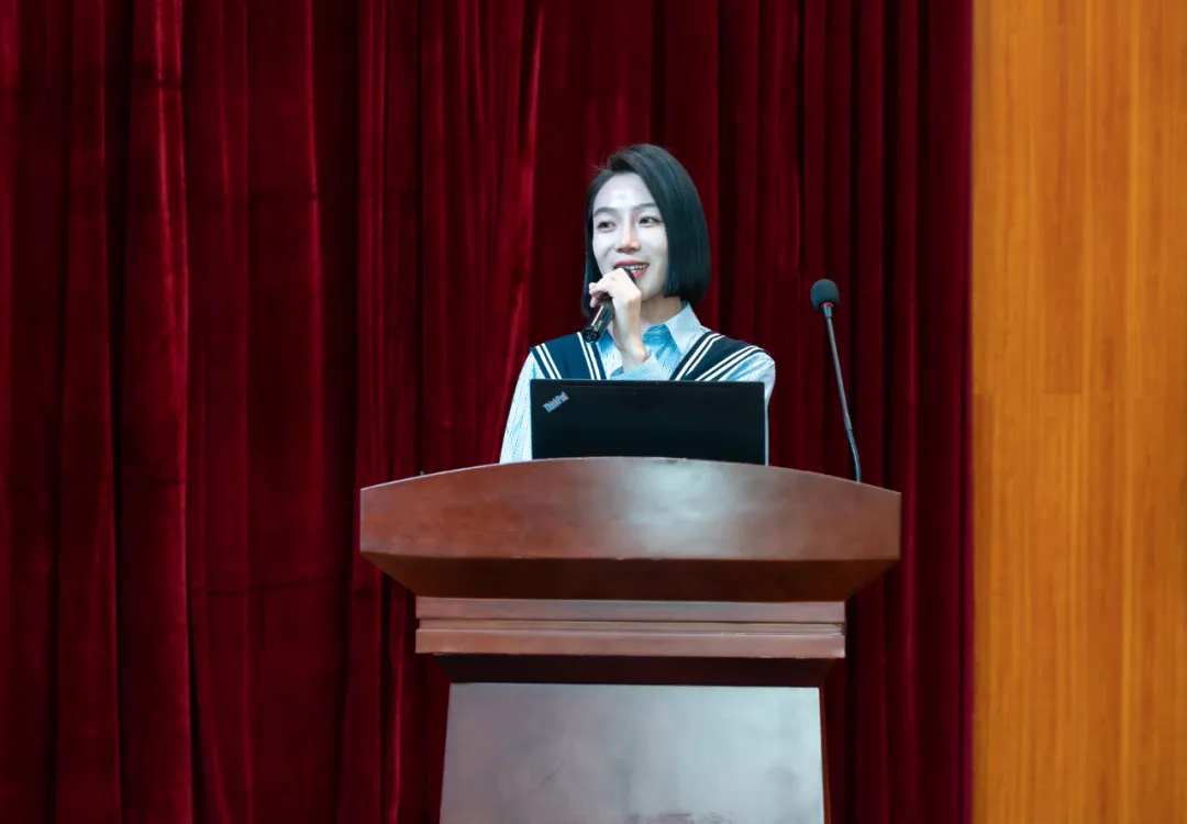 ae014e10-4d61-4e5d-9e80-5a78cf9335bb.jpg
